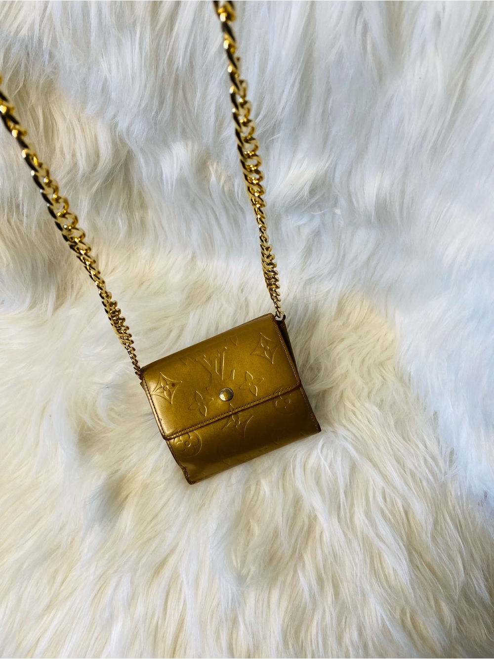 Louis Vuitton LV Monogram Vernis French Bifold “Sarah” Wallet/Chain Authentic